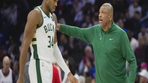 [新春问候：大巴黎飘洒中式韵味]